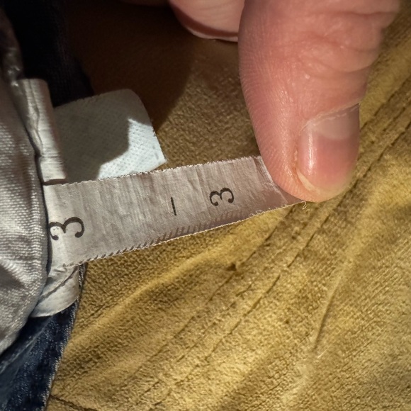 Embroidered Flare Jeans - Picture 4 of 4